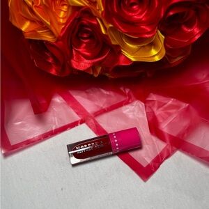 Morphe x Jeffree Star Mini Velour Shade Redrum